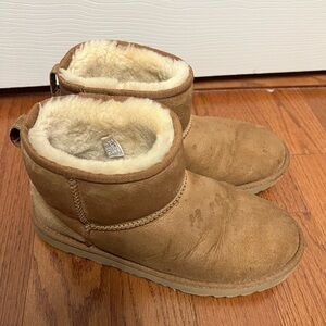 UGG Chestnut Classic Ultra Mini Boots
